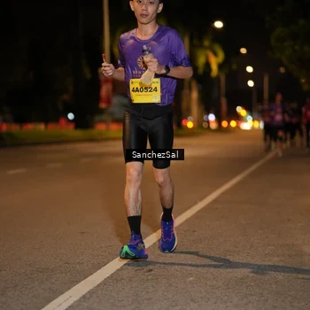 Runner Photo 2806253