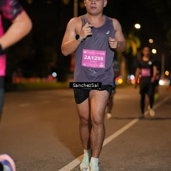 Runner Photo 2806425