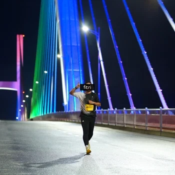 Runner Photo 2806512