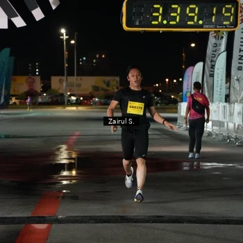 Runner Photo 2806576