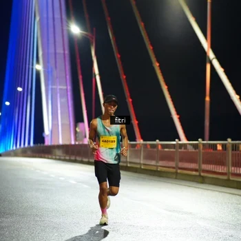 Runner Photo 2806659