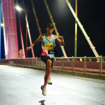 Runner Photo 2806666