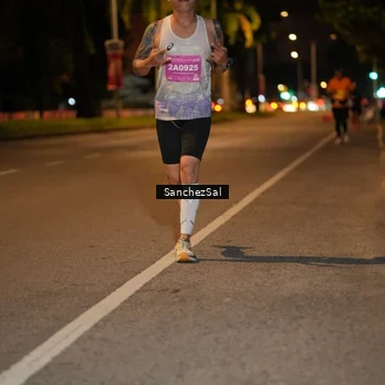 Runner Photo 2806679