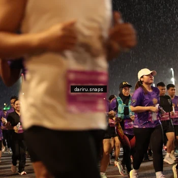 Runner Photo 2806717