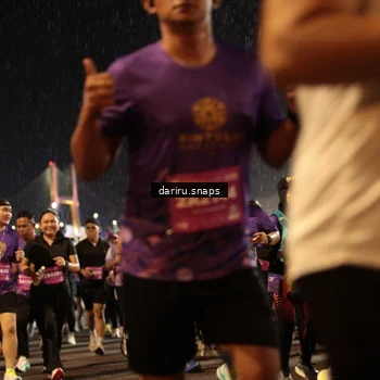 Runner Photo 2806732