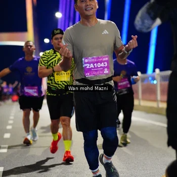 Runner Photo 2806906