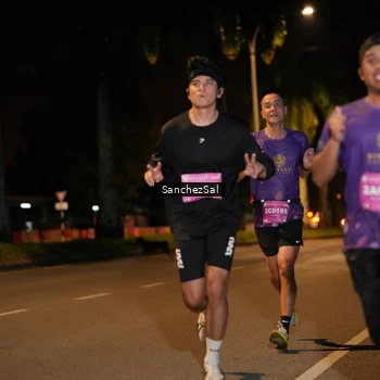 Runner Photo 2807108
