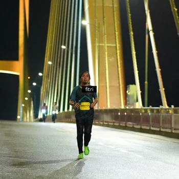 Runner Photo 2807231