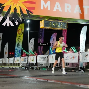 Runner Photo 2807545