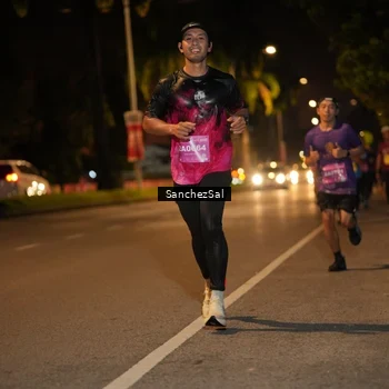 Runner Photo 2807588