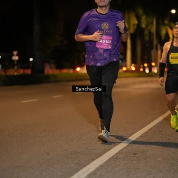 Runner Photo 2807947