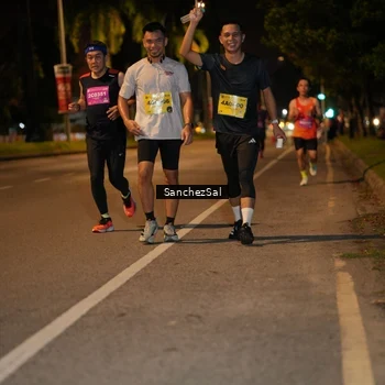 Runner Photo 2808799