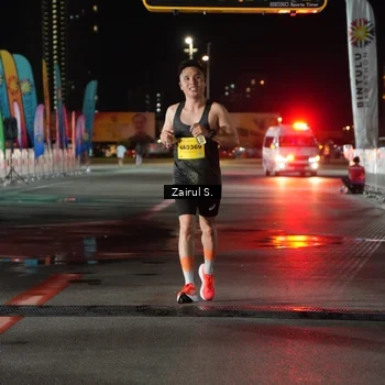 Runner Photo 2810002
