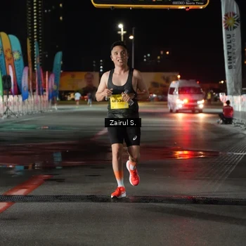 Runner Photo 2810007