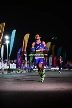 Runner Photo 2810534