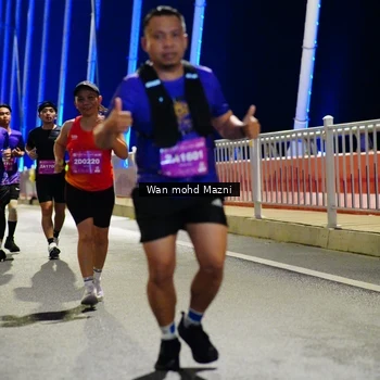 Runner Photo 2813118
