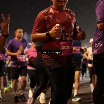Runner Photo 2813978