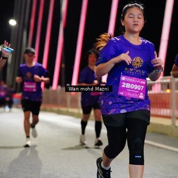 Runner Photo 2815858