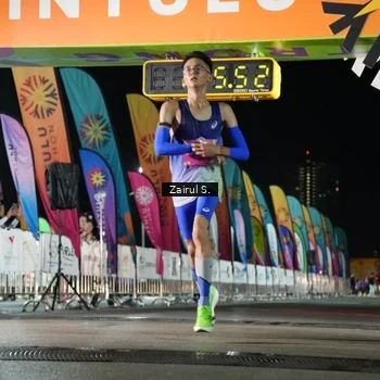 Runner Photo 2815913