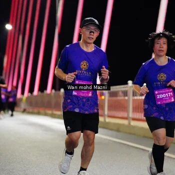 Runner Photo 2815976