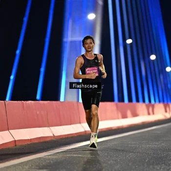 Runner Photo 2816286