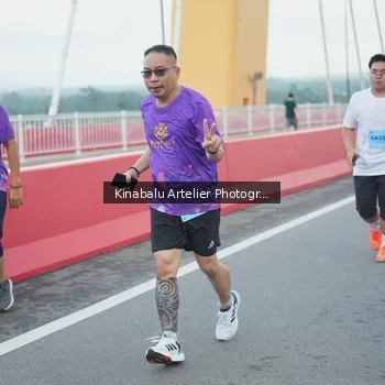 Runner Photo 2816406