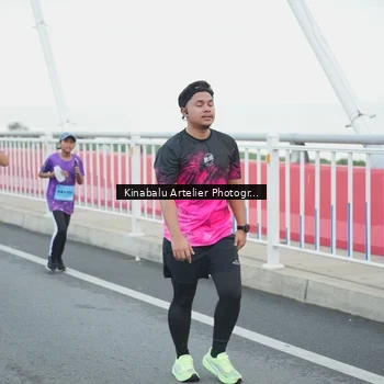 Runner Photo 2816459