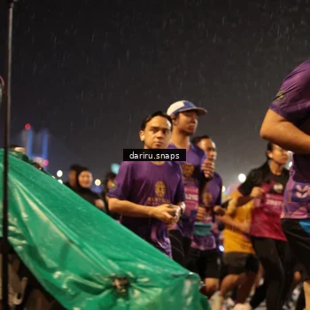 Runner Photo 2816807