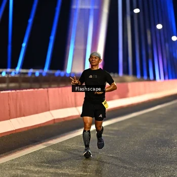 Runner Photo 2817171