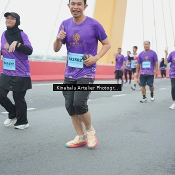 Runner Photo 2818120