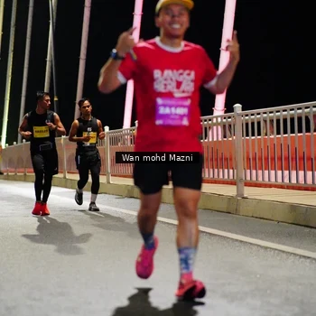 Runner Photo 2818431