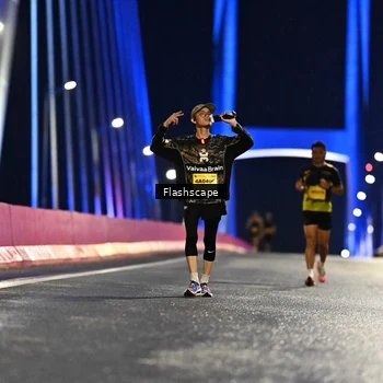 Runner Photo 2818568