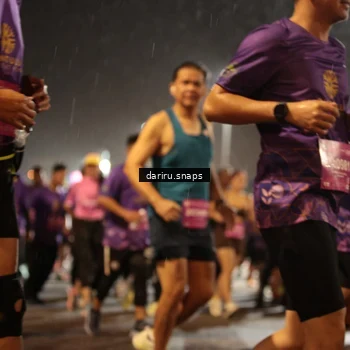 Runner Photo 2818885