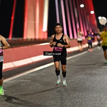 Runner Photo 2818977