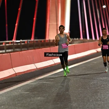 Runner Photo 2818989