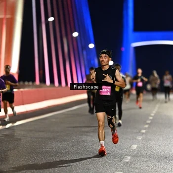 Runner Photo 2819123