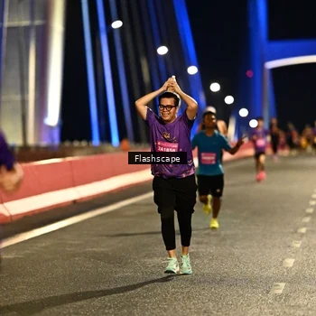 Runner Photo 2819373