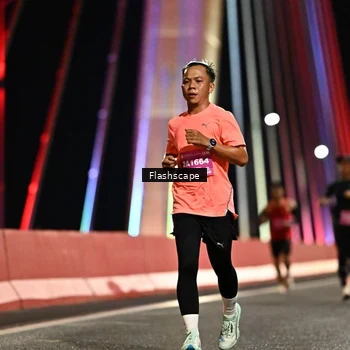 Runner Photo 2819803