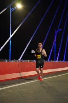 Runner Photo 2822909