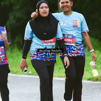 Runner Photo 2823006