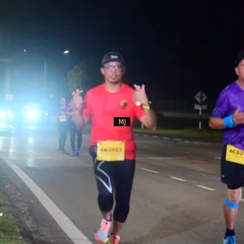 Runner Photo 2823422