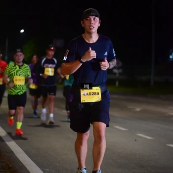 Runner Photo 2823513