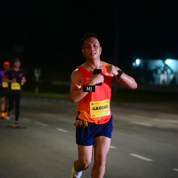 Runner Photo 2824038