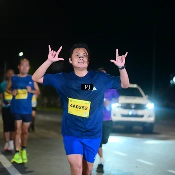 Runner Photo 2825408