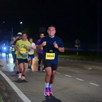 Runner Photo 2825655