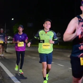Runner Photo 2825803