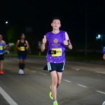 Runner Photo 2826787