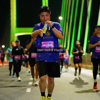 Runner Photo 2828005