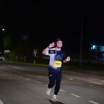 Runner Photo 2828075