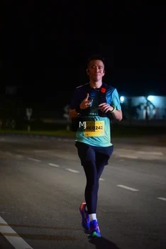 Runner Photo 2829892